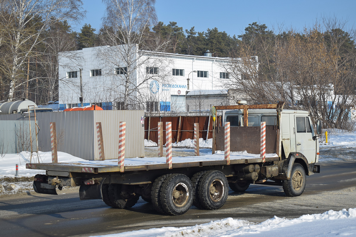 Алтайский край, № Р 938 УК 22 — КамАЗ-53212