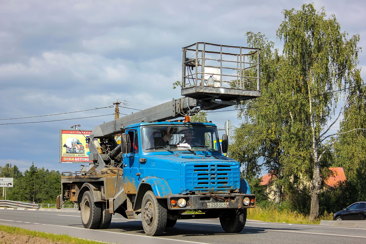 Ленинградская область, № В 250 ОС 47 — ЗИЛ-433362