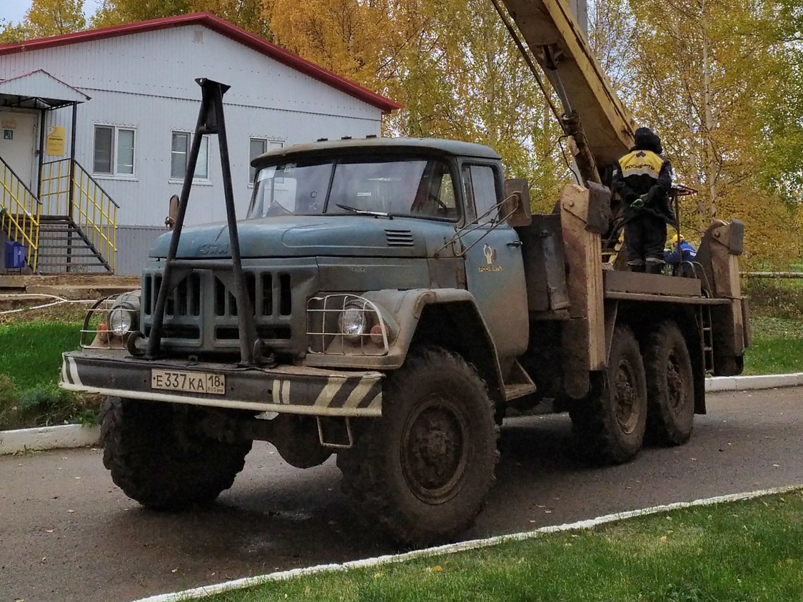 Удмуртия, № Е 337 КА 18 — ЗИЛ-131НА (УАМЗ)