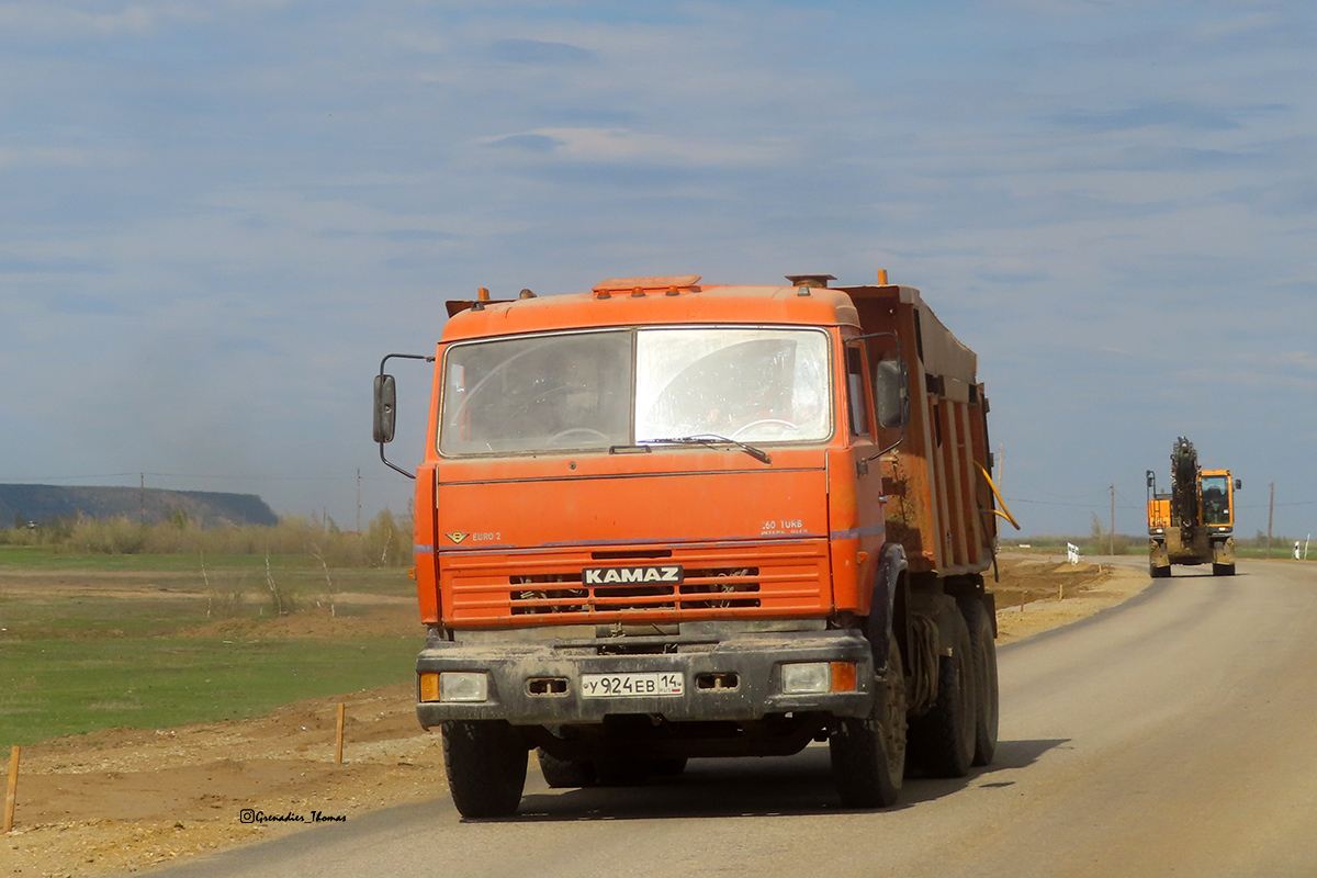 Саха (Якутия), № У 924 ЕВ 14 — КамАЗ-65115 [651150]