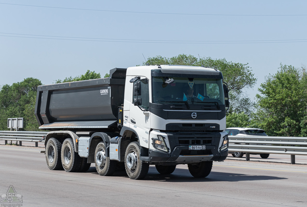 Алматы, № 861 FH 02 — Volvo ('2020) FMX-Series
