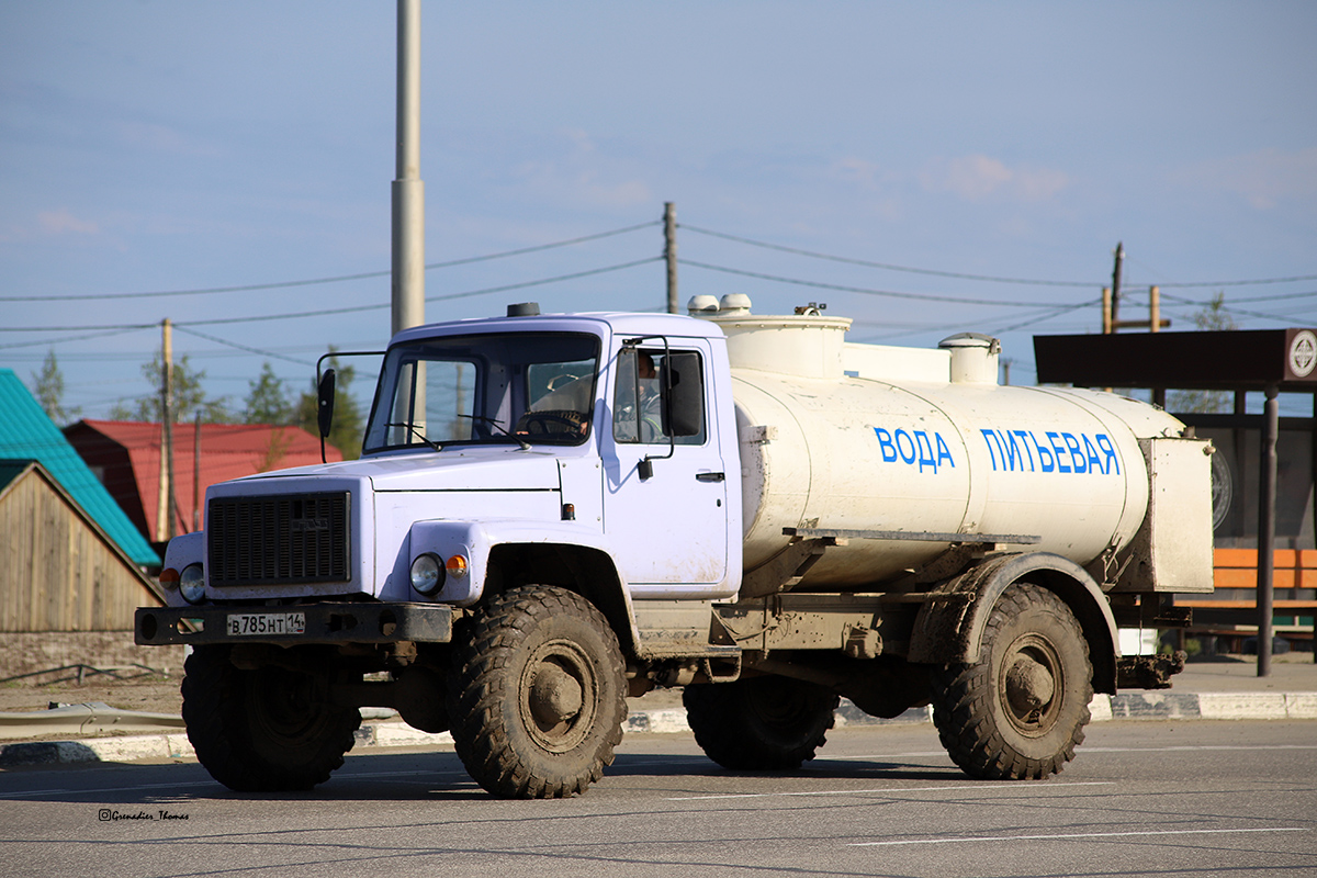 Саха (Якутия), № В 785 НТ 14 — ГАЗ-3308 «Садко»