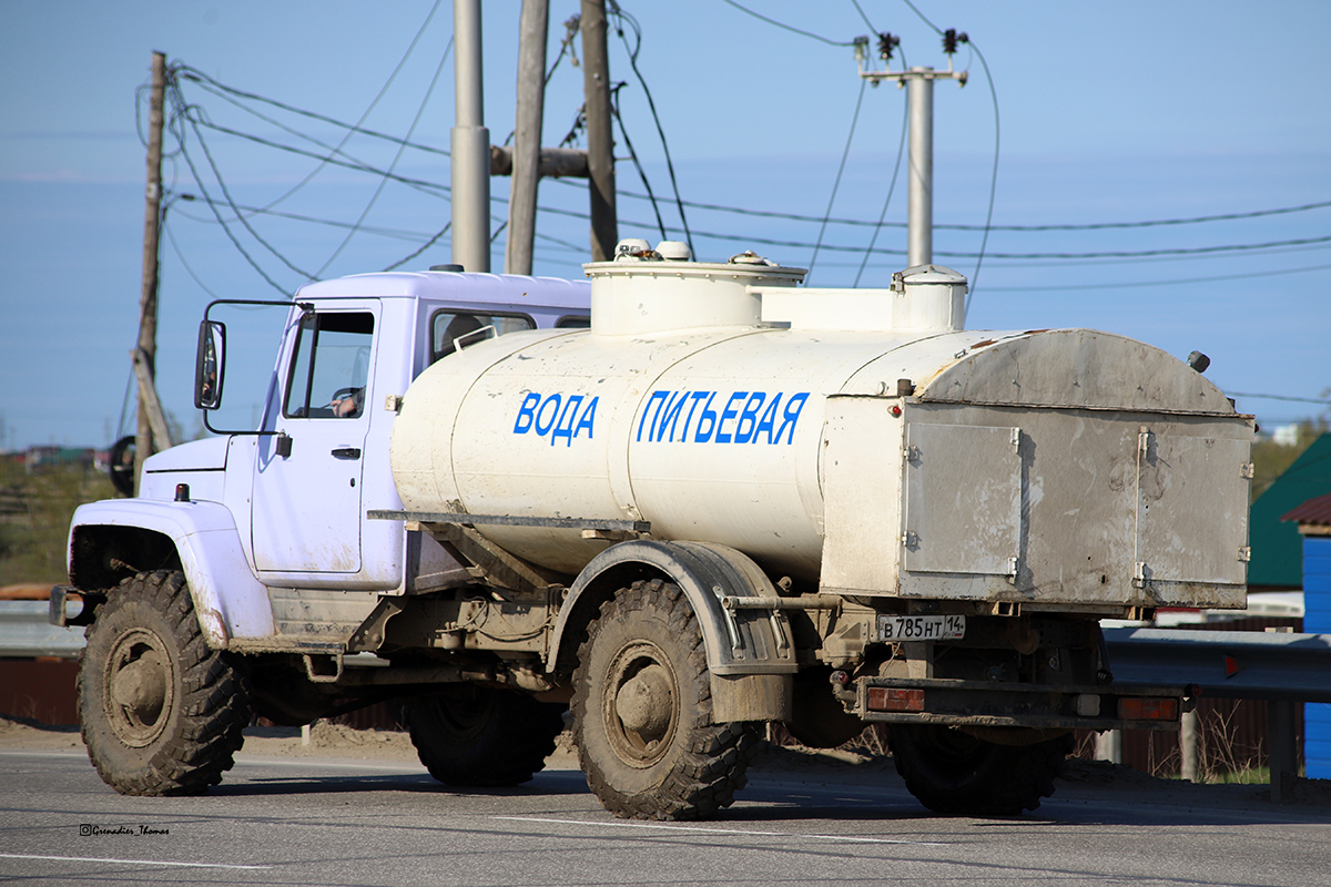 Саха (Якутия), № В 785 НТ 14 — ГАЗ-3308 «Садко»