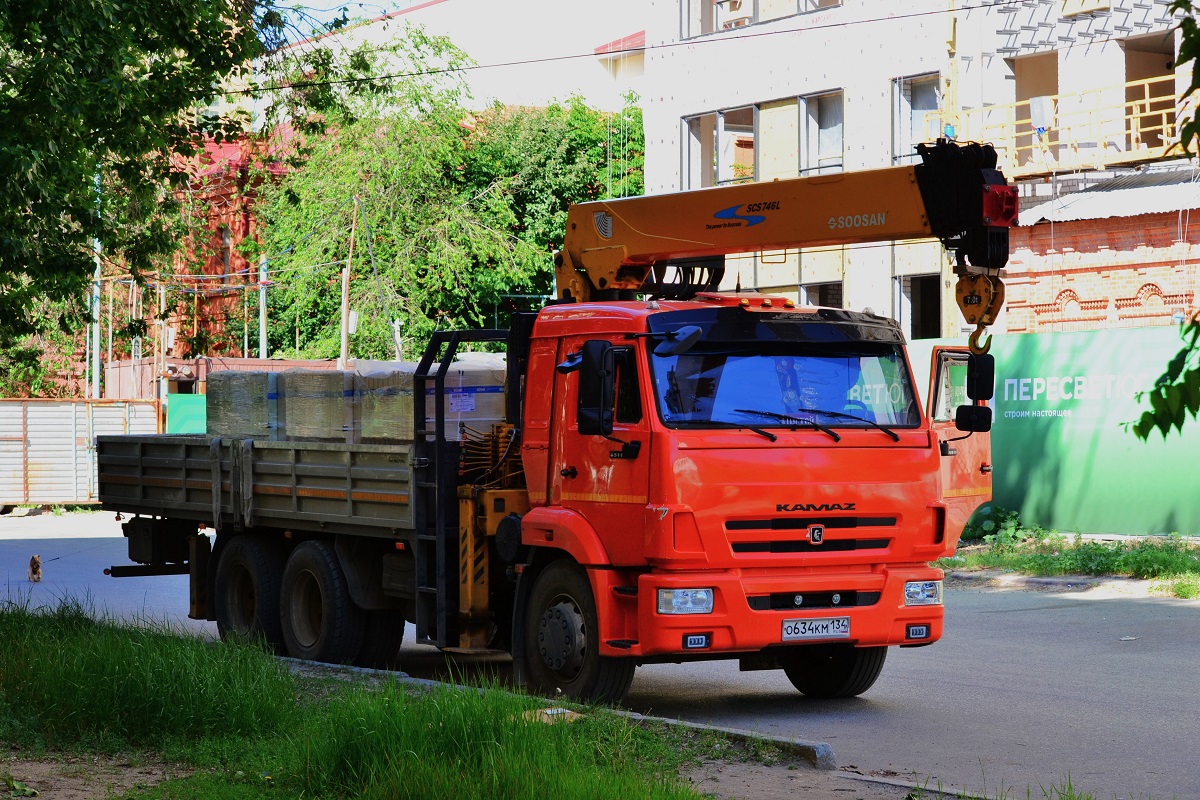 Волгоградская область, № О 634 КМ 134 — КамАЗ-65115 (общая модель)