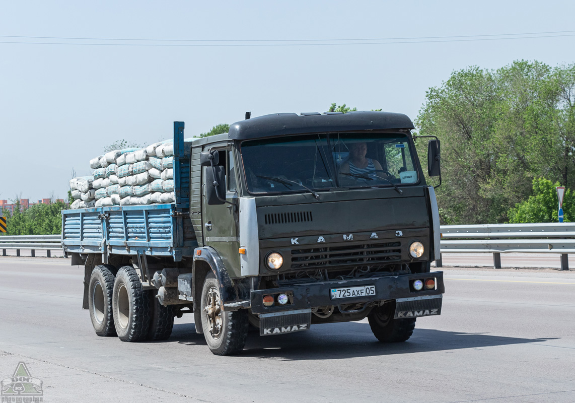 Алматинская область, № 725 AXF 05 — КамАЗ-5410