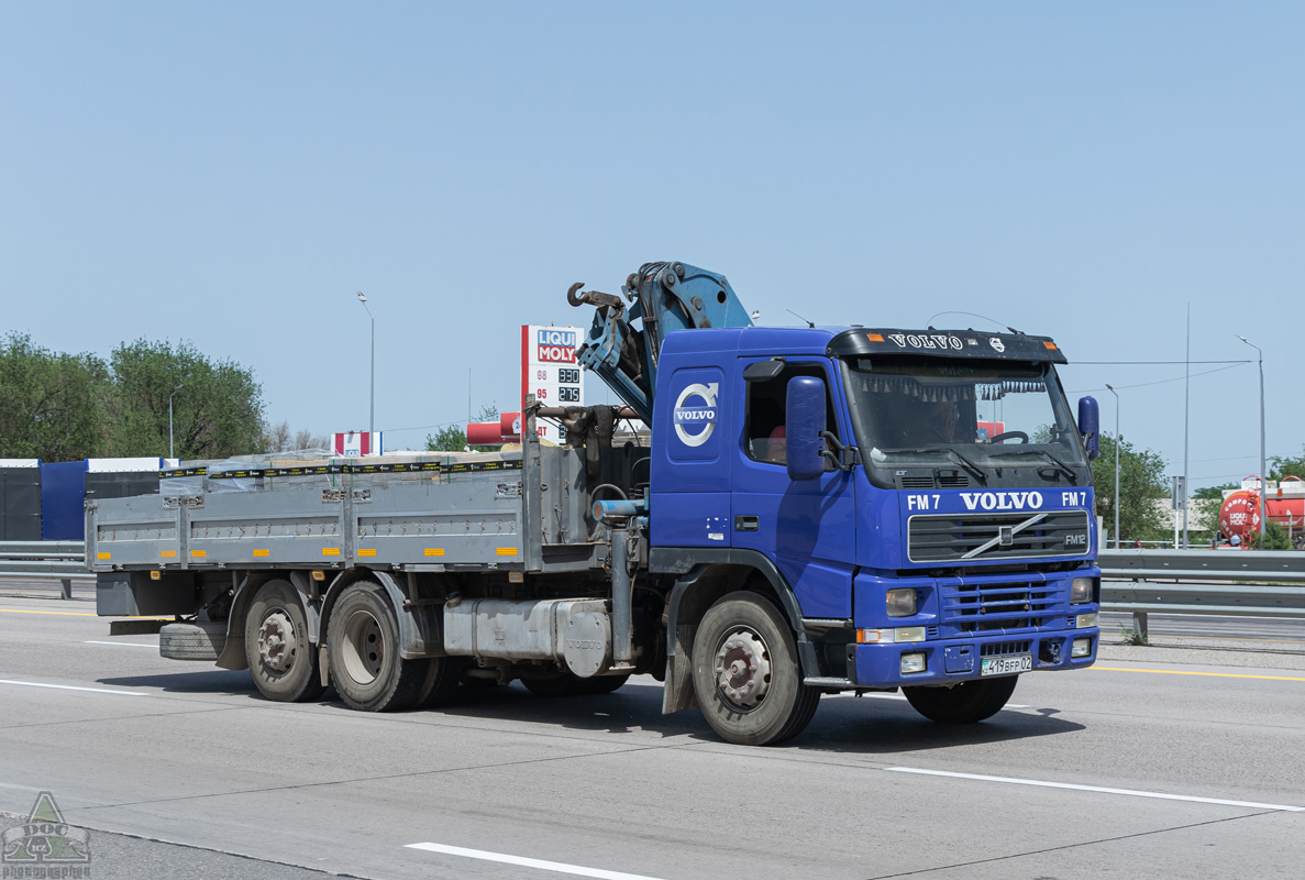 Алматы, № 419 BFP 02 — Volvo ('1998) FM-Series