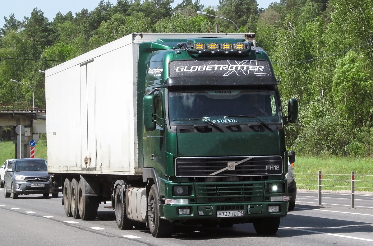 Тульская область, № Е 737 ТЕ 71 — Volvo ('1993) FH-Series Тульская область, № Е 737 ТЕ 71 — Volvo ('1993) FH-Series