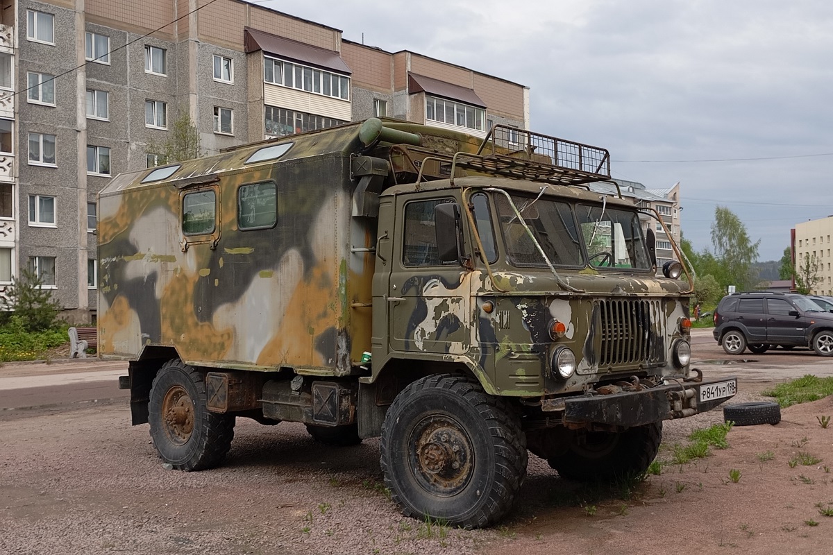 Санкт-Петербург, № Р 841 УР 198 — ГАЗ-66-05