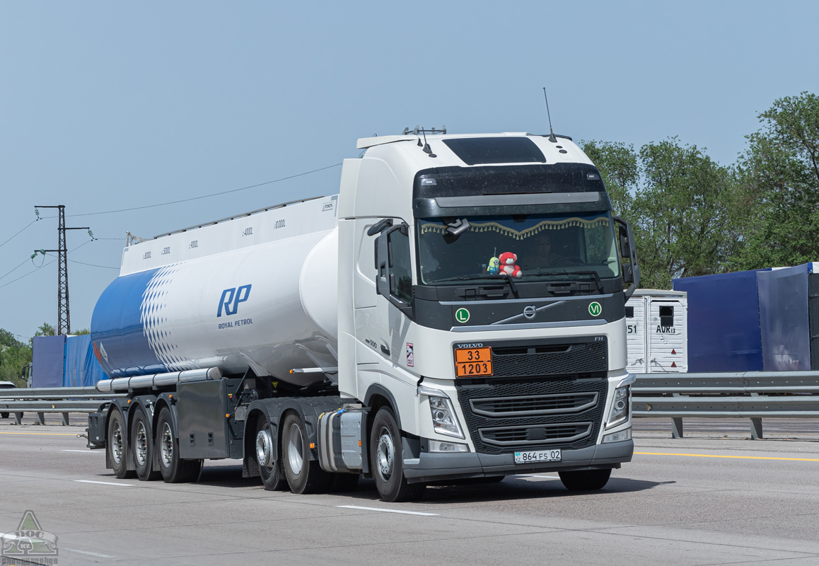Алматы, № 864 FS 02 — Volvo ('2012) FH.500