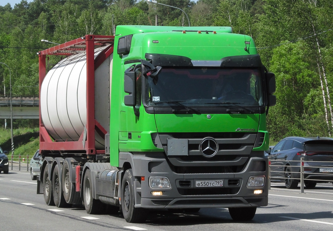 Москва, № В 550 ТС 797 — Mercedes-Benz Actros '09 1844 [Z9M]
