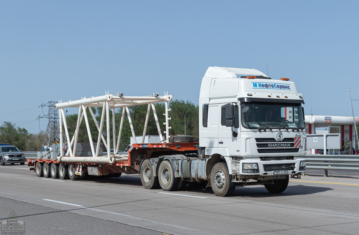 Жетысуская область, № 587 ZC 05 — Shaanxi Shacman F3000 SX425x
