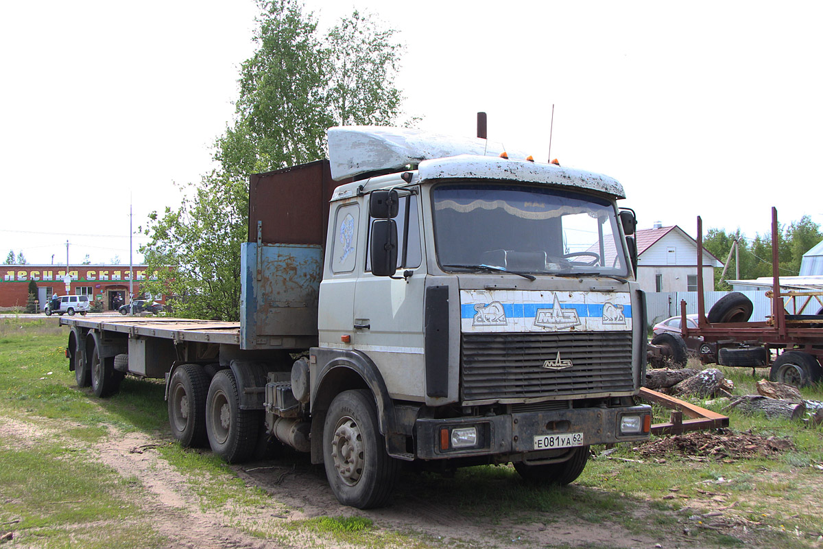 Рязанская область, № Е 081 УА 62 — МАЗ-642208 Рязанская область, № Е 081 УА 62 — МАЗ-642208