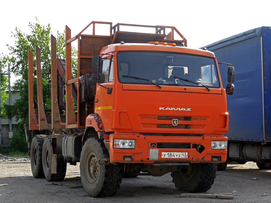 Кировская область, № У 184 УХ 43 — КамАЗ-43118-46