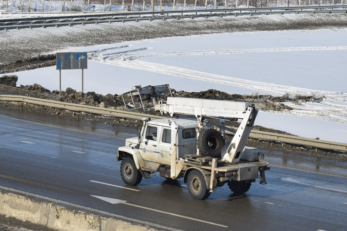 Алтайский край, № У 123 УО 22 — ГАЗ-33081 «Садко» Алтайский край, № У 123 УО 22 — ГАЗ-33081 «Садко»