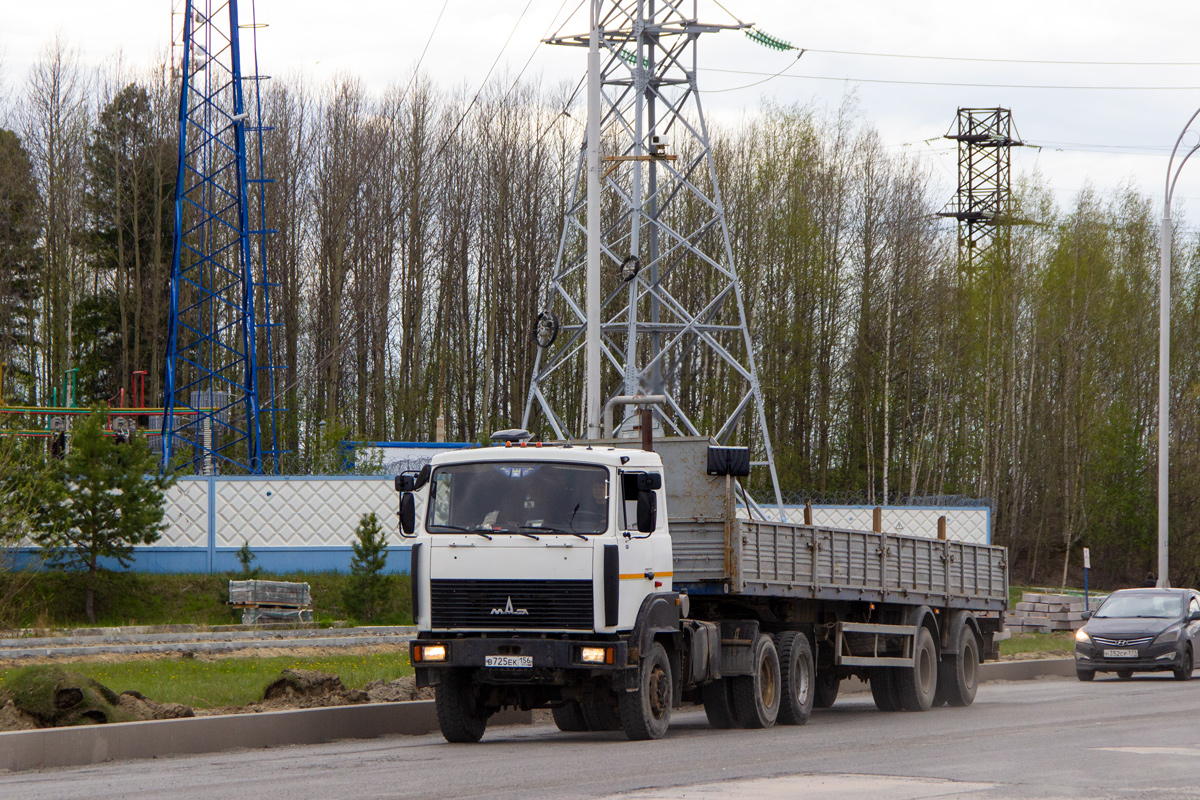 Ханты-Мансийский автоном.округ, № В 725 ЕК 156 — МАЗ-6425X9 Ханты-Мансийский автоном.округ, № В 725 ЕК 156 — МАЗ-6425X9