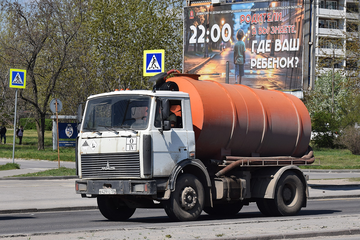 Волгоградская область, № Е 429 ТС 134 — МАЗ-5433A2