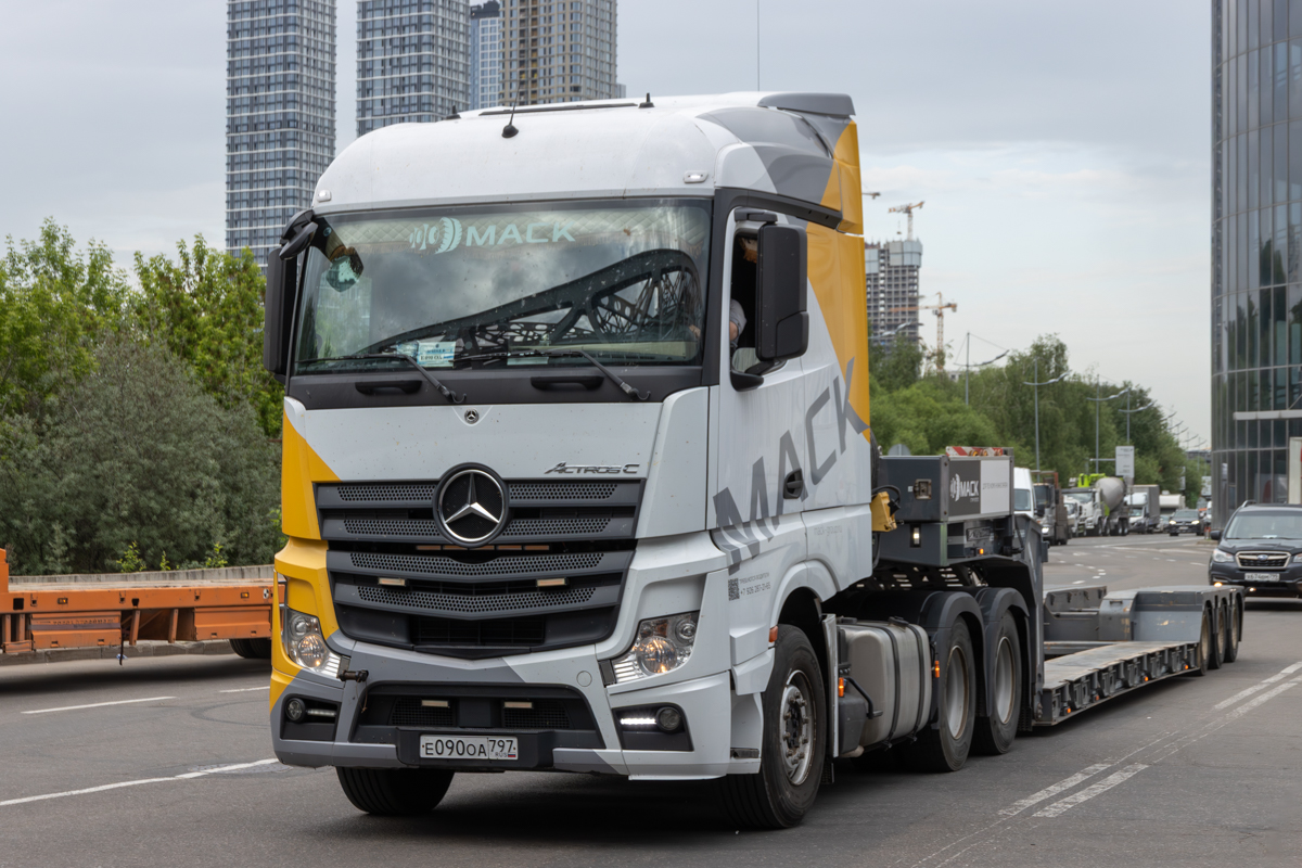 Москва, № Е 090 ОА 797 — Mercedes-Benz Actros ('2022) [LRD]