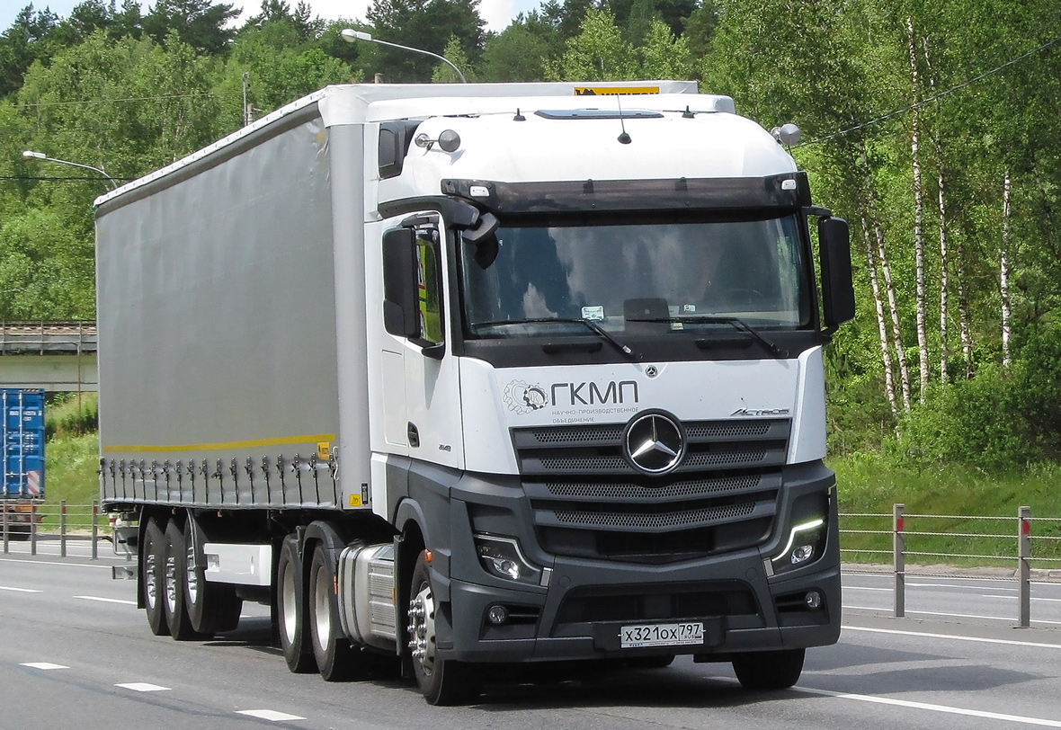 Брянская область, № Х 321 ОХ 797 — Mercedes-Benz Actros ('2022) [LRD]