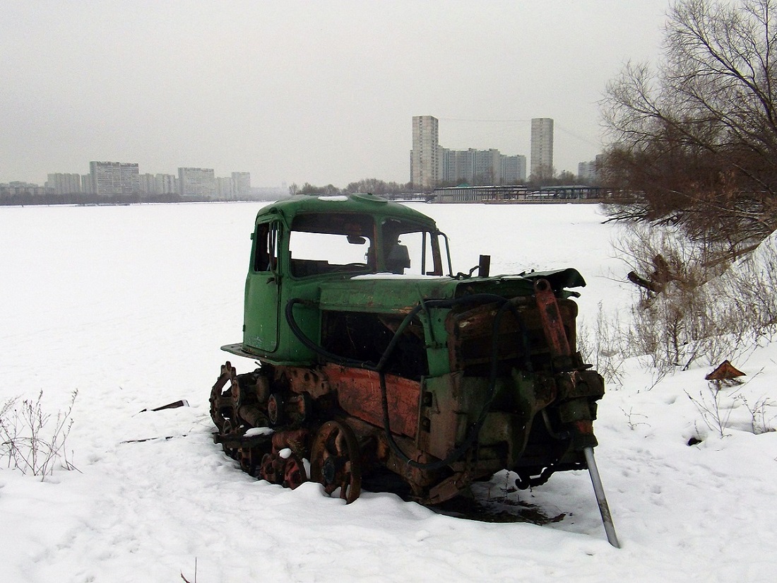 Москва, № (77) Б/Н СТ 0164 — ДТ-75М (ВгТЗ)