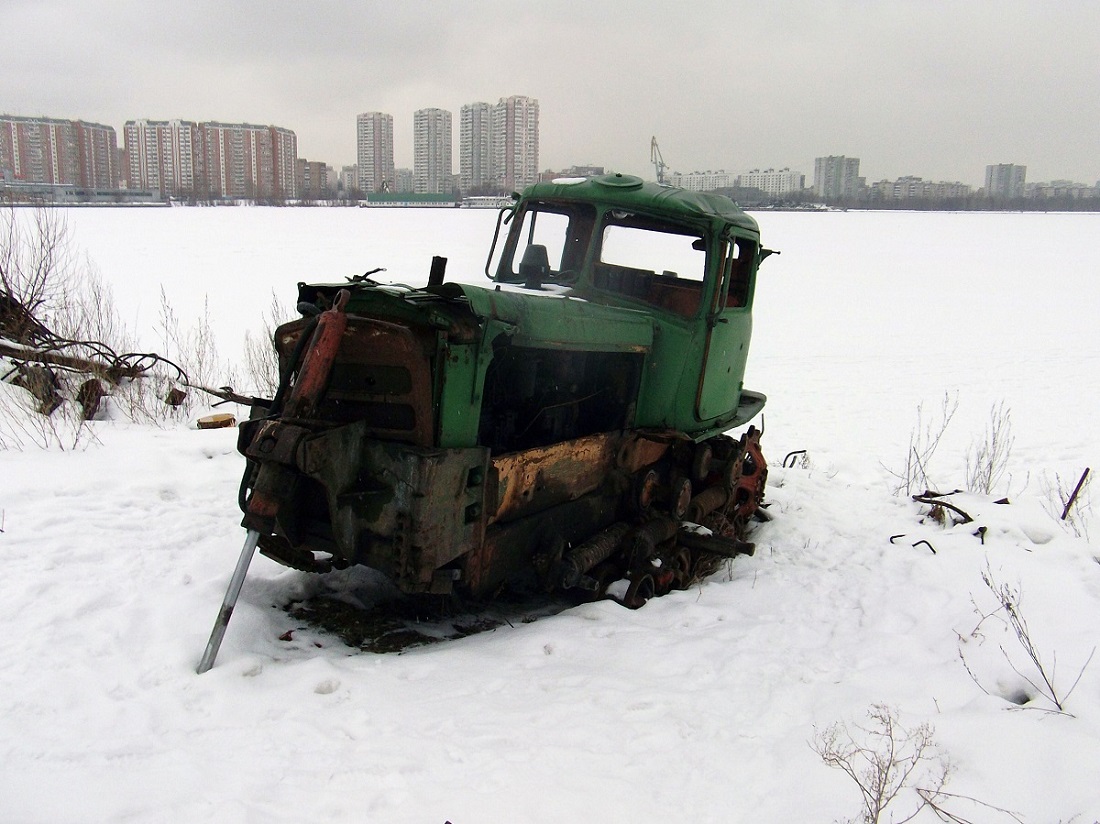 Москва, № (77) Б/Н СТ 0164 — ДТ-75М (ВгТЗ)