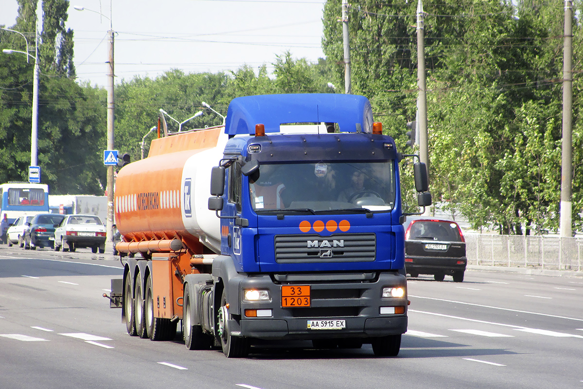 Киев, № АА 5915 ЕХ — MAN TGA 18.480