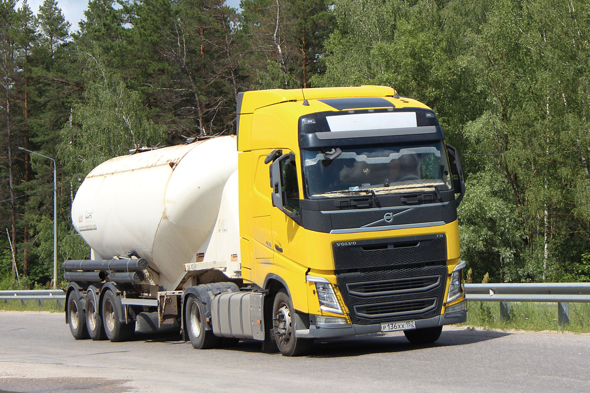 Нижегородская область, № Р 136 ХХ 152 — Volvo ('2012) FH.460 [X9P]