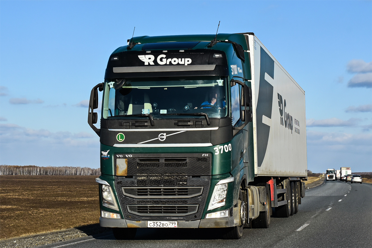 Москва, № 3700 — Volvo ('2012) FH.460 [X9P]