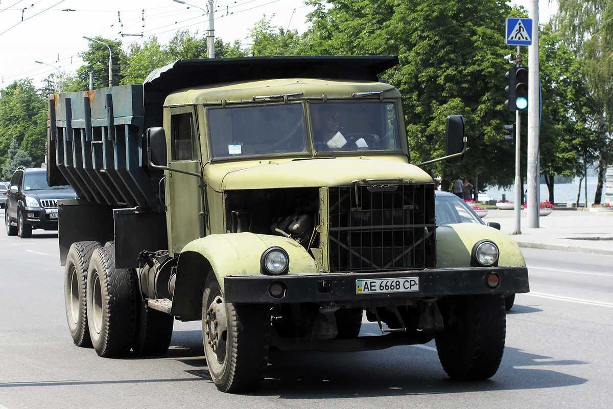 Днепропетровская область, № АЕ 6668 СР — КрАЗ-256Б1