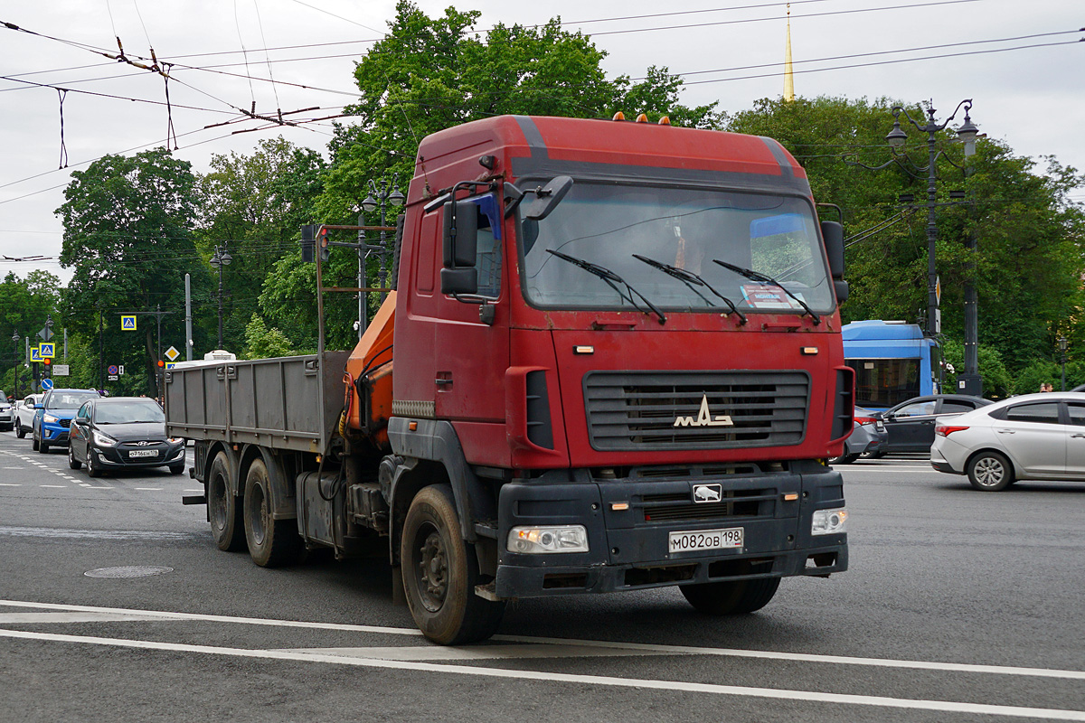 Санкт-Петербург, № М 082 ОВ 198 — МАЗ-6312A8