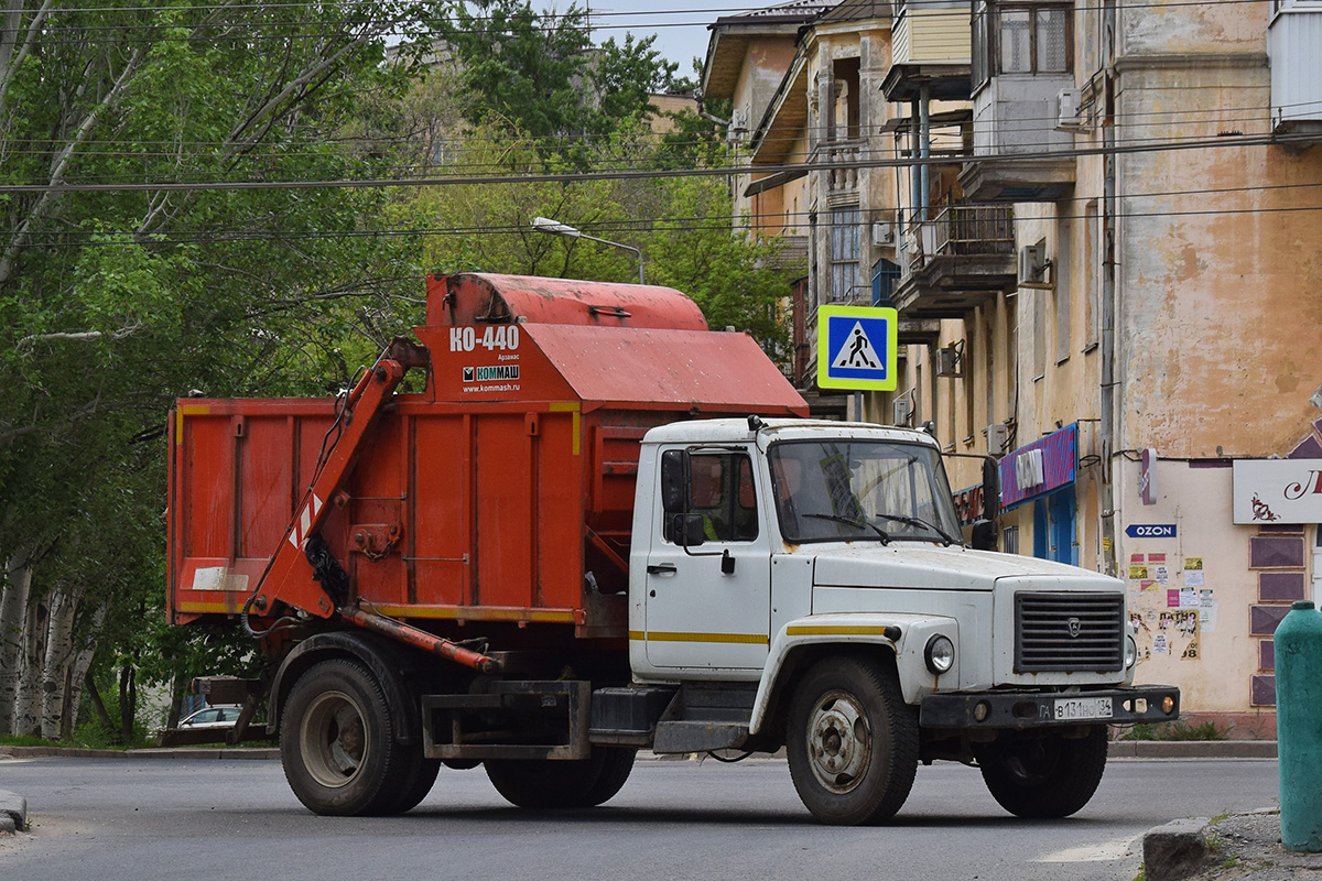 Волгоградская область, № В 131 НО 134 — ГАЗ-3309