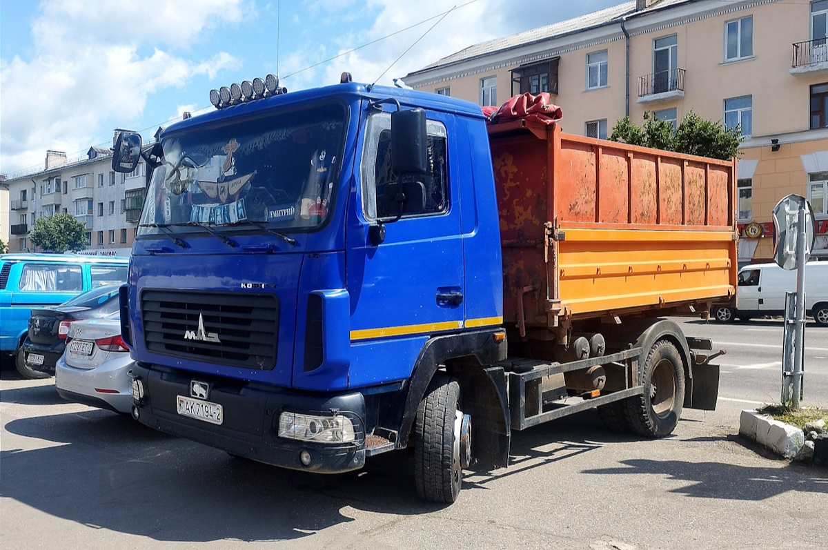 Витебская область, № АК 7194-2 — МАЗ-4571