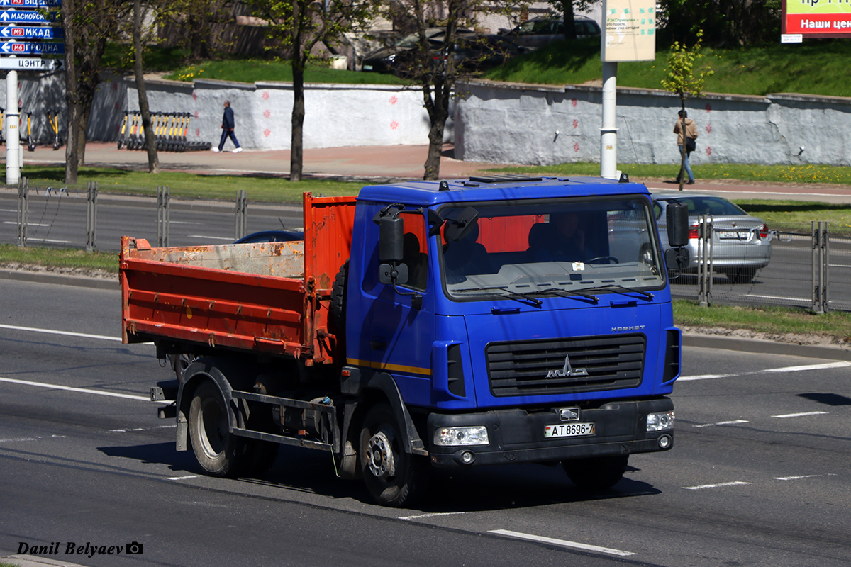 Минск, № АТ 8696-7 — МАЗ-4371 (общая модель)