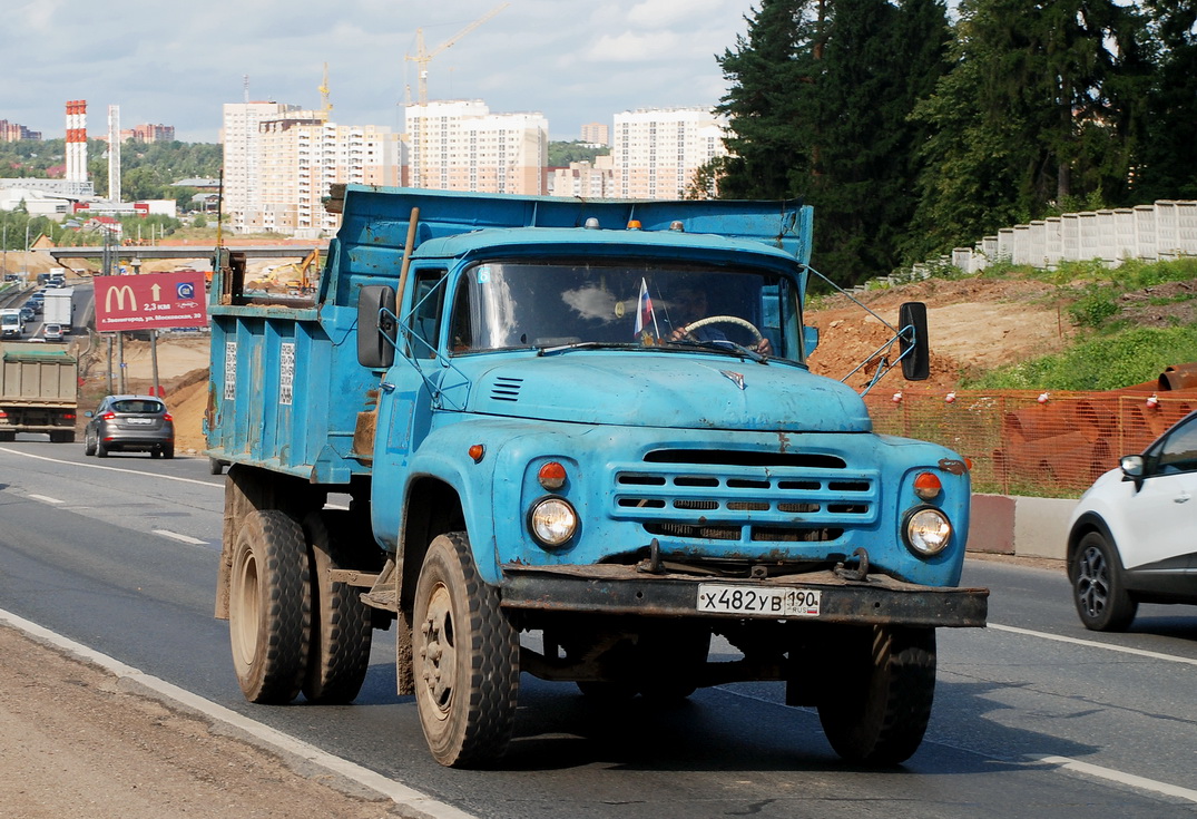 Московская область, № Х 482 УВ 190 — ЗИЛ-130 (общая модель)