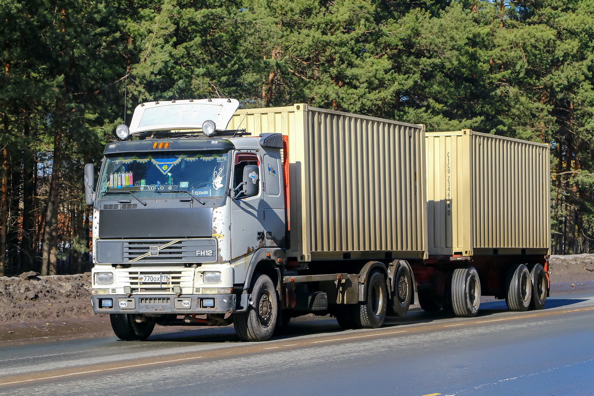 Санкт-Петербург, № Р 770 ОХ 178 — Volvo ('1993) FH12.420