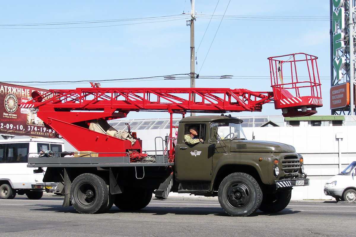 Днепропетровская область, № АЕ 4192 АХ — ЗИЛ-431412