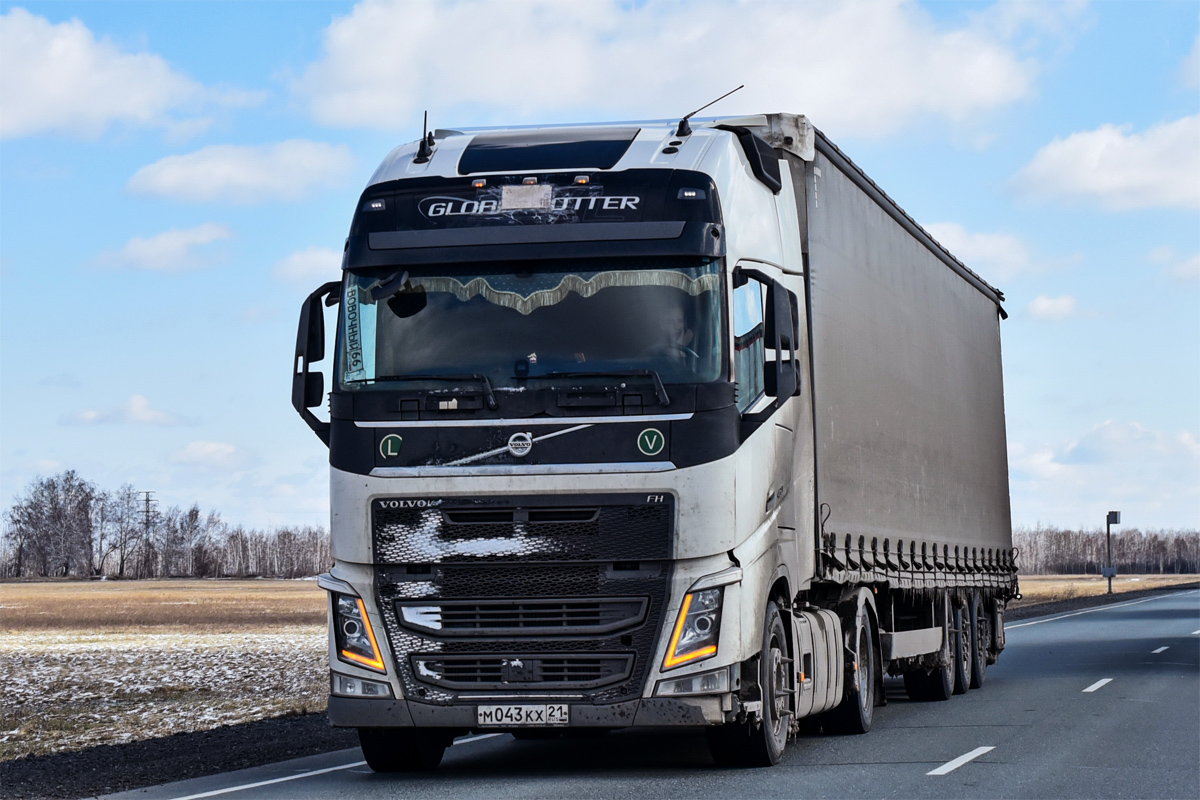 Чувашия, № М 043 КХ 21 — Volvo ('2012) FH.460