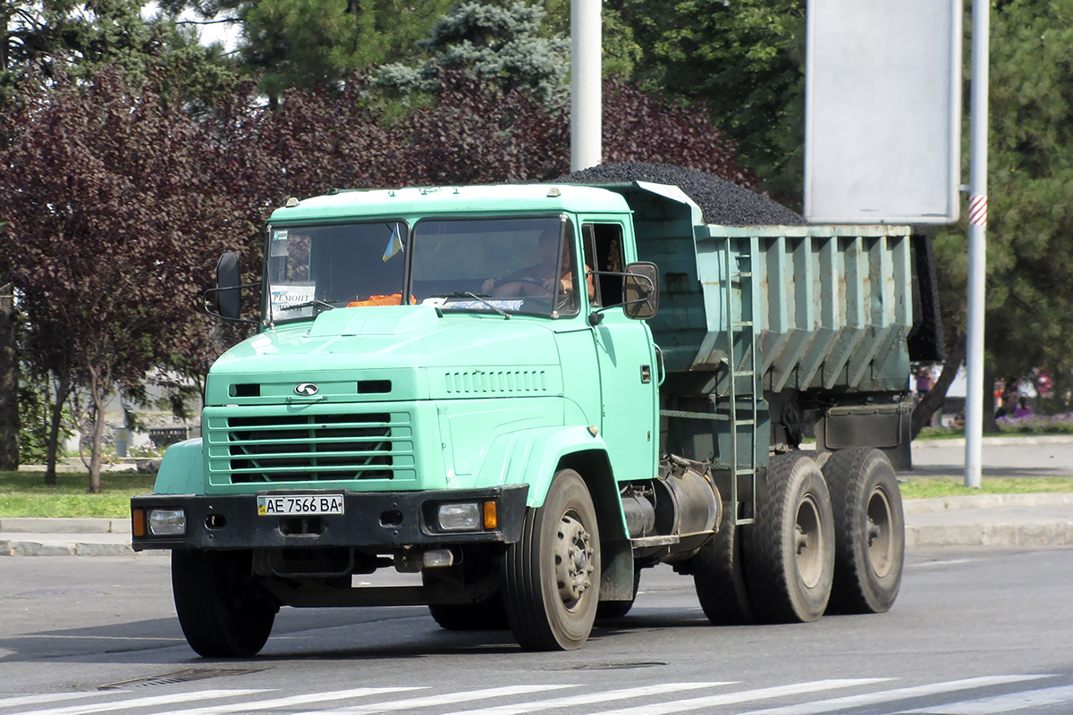 Днепропетровская область, № АЕ 7566 ВА — КрАЗ-6510