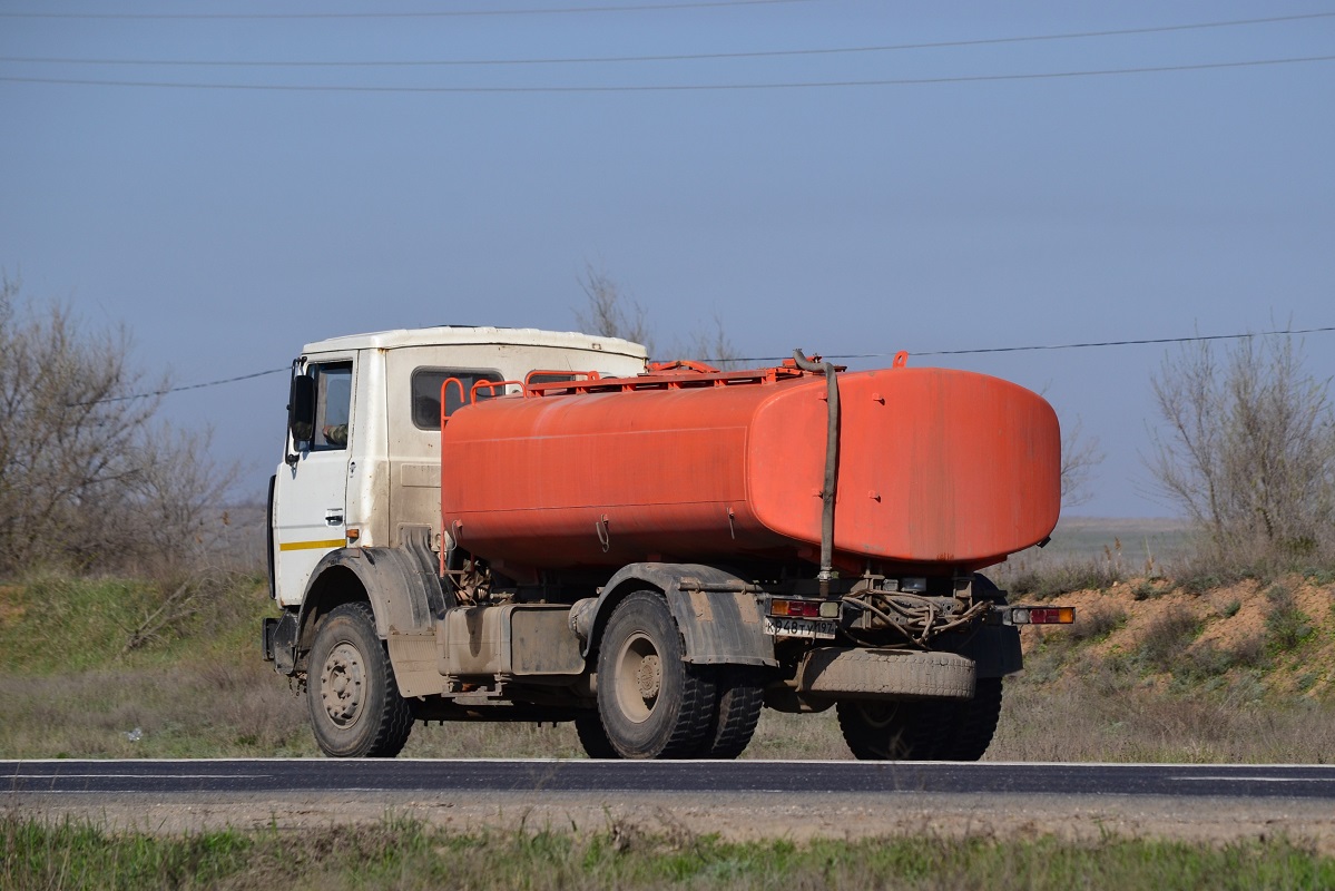 Волгоградская область, № К 948 ТУ 197 — МАЗ-5337A2