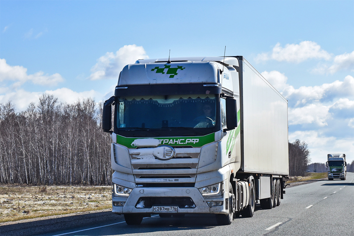 Татарстан, № С 287 МВ 716 — FAW J7 Eagle CA4180