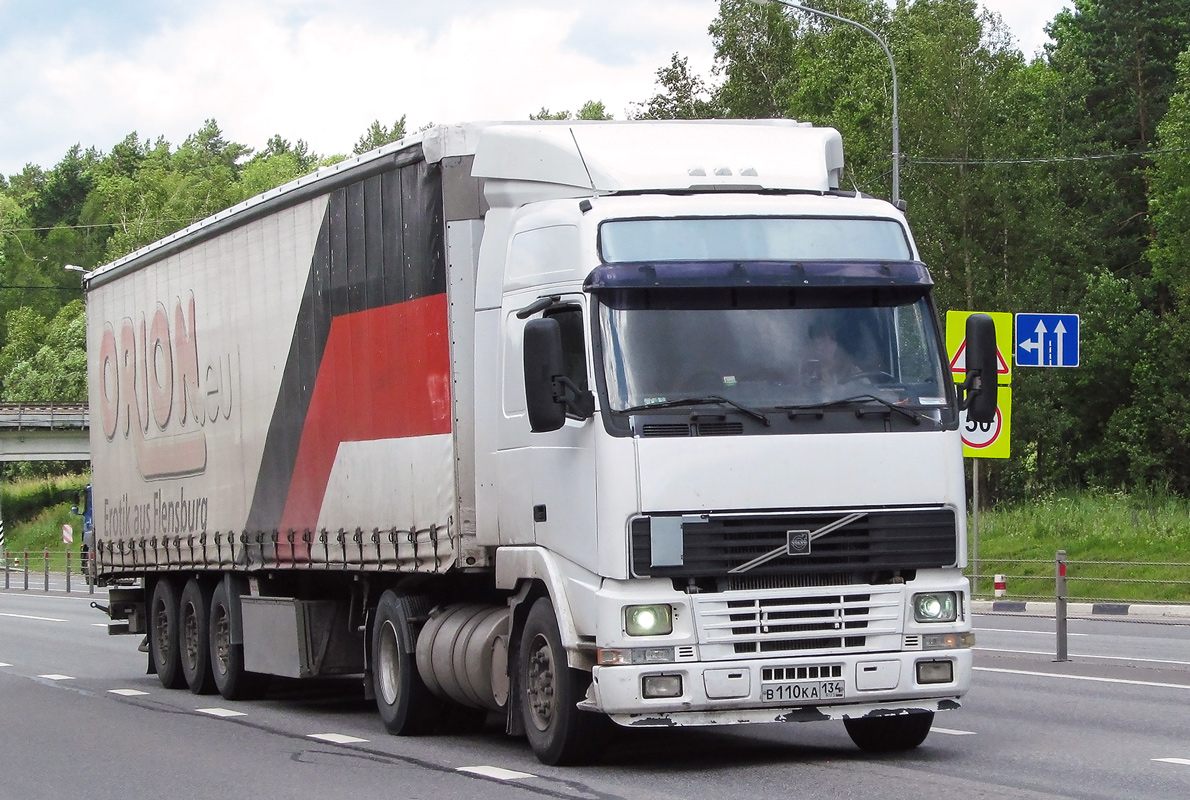 Волгоградская область, № В 110 КА 134 — Volvo ('1993) FH12.380