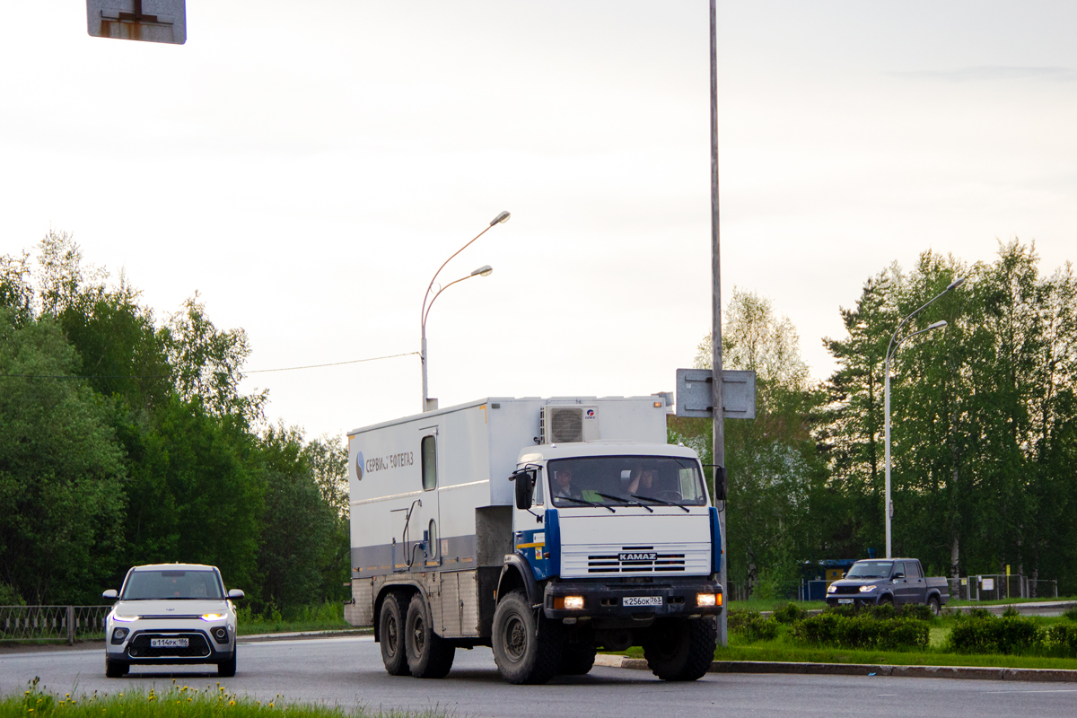 Ханты-Мансийский автоном.округ, № К 256 ОК 763 — КамАЗ-43118-15 [43118R]
