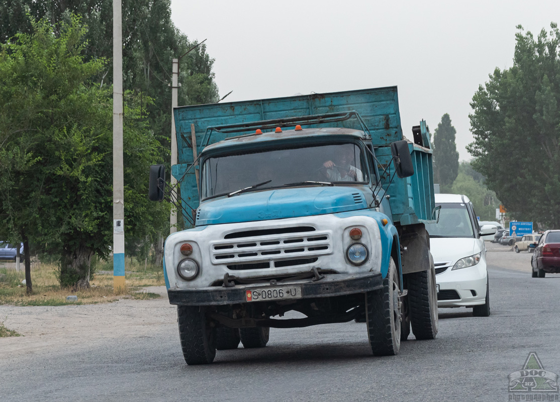 Киргизия, № S 0806 U — ЗИЛ-130Д1