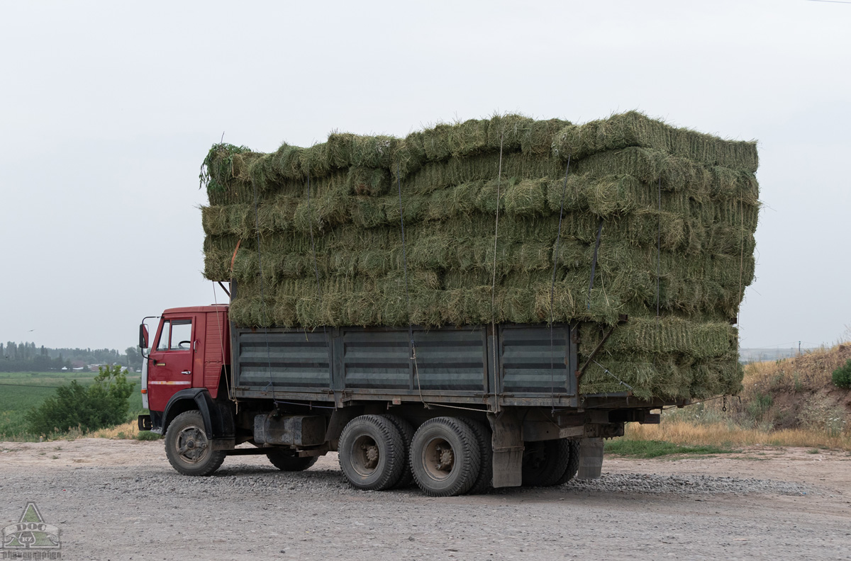 Киргизия, № У 370 РО 50 — КамАЗ-53212