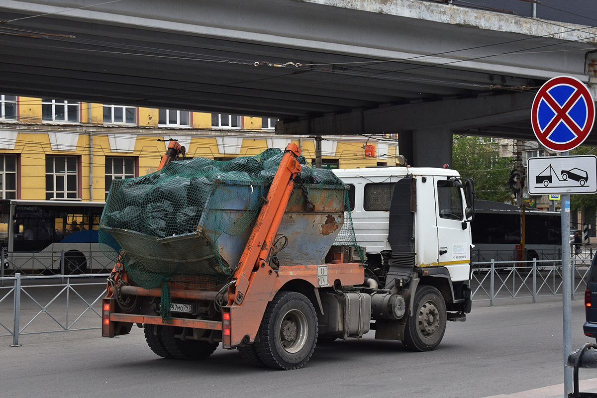 Волгоградская область, № В 397 МО 797 — МАЗ-5550B2