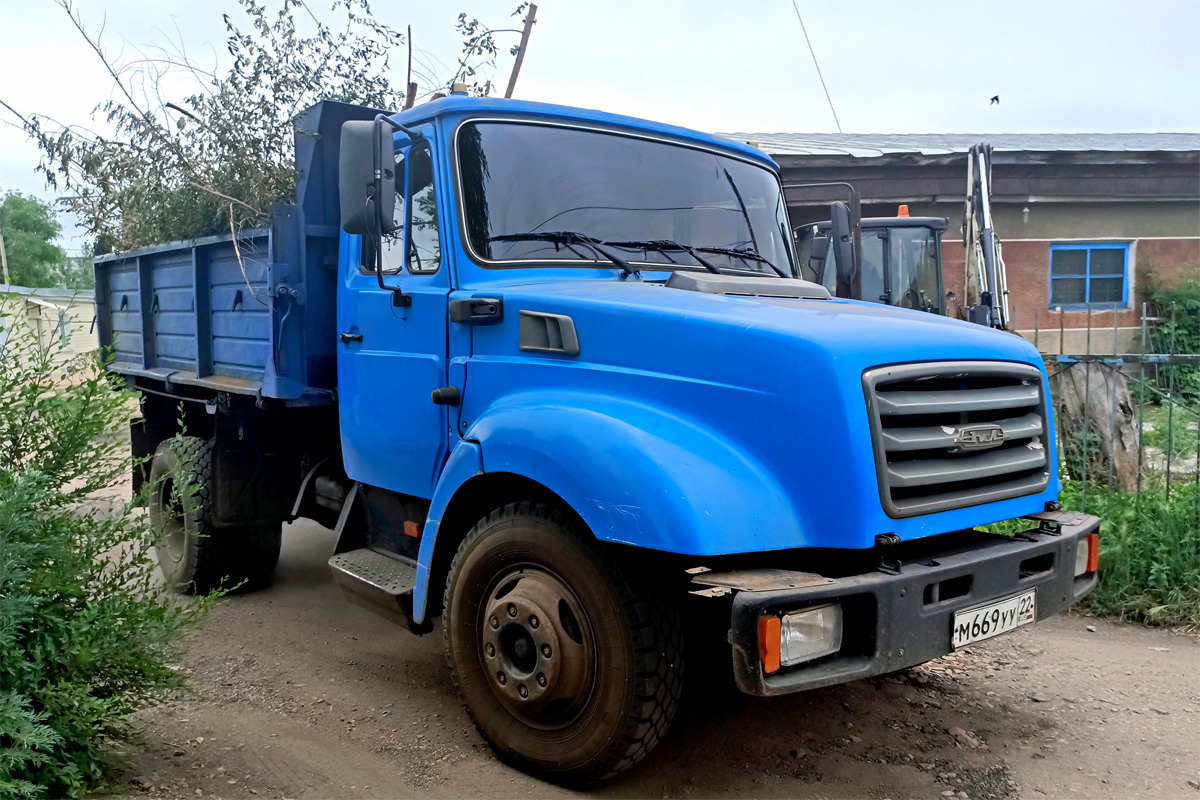 Алтайский край, № М 669 УУ 22 — ЗИЛ-432932