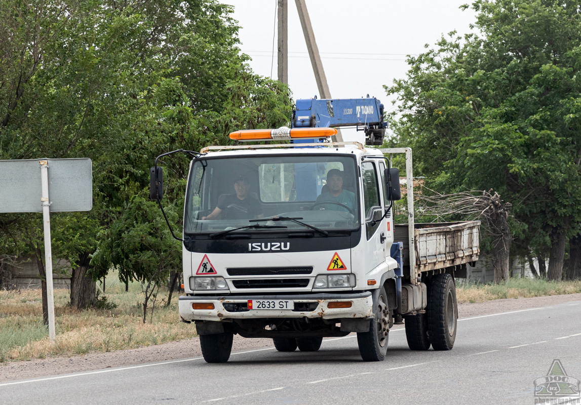Киргизия, № 2633 ST — Isuzu Forward (общая модель)