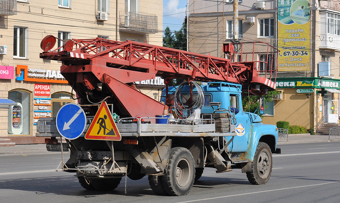 Омская область, № Е 490 АА 55 — ЗИЛ-431412