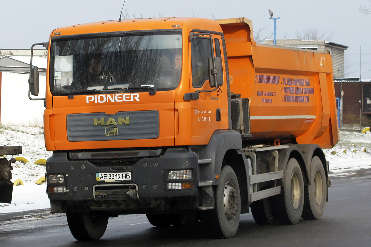 Днепропетровская область, № АЕ 3319 НВ — MAN TGA 33.350