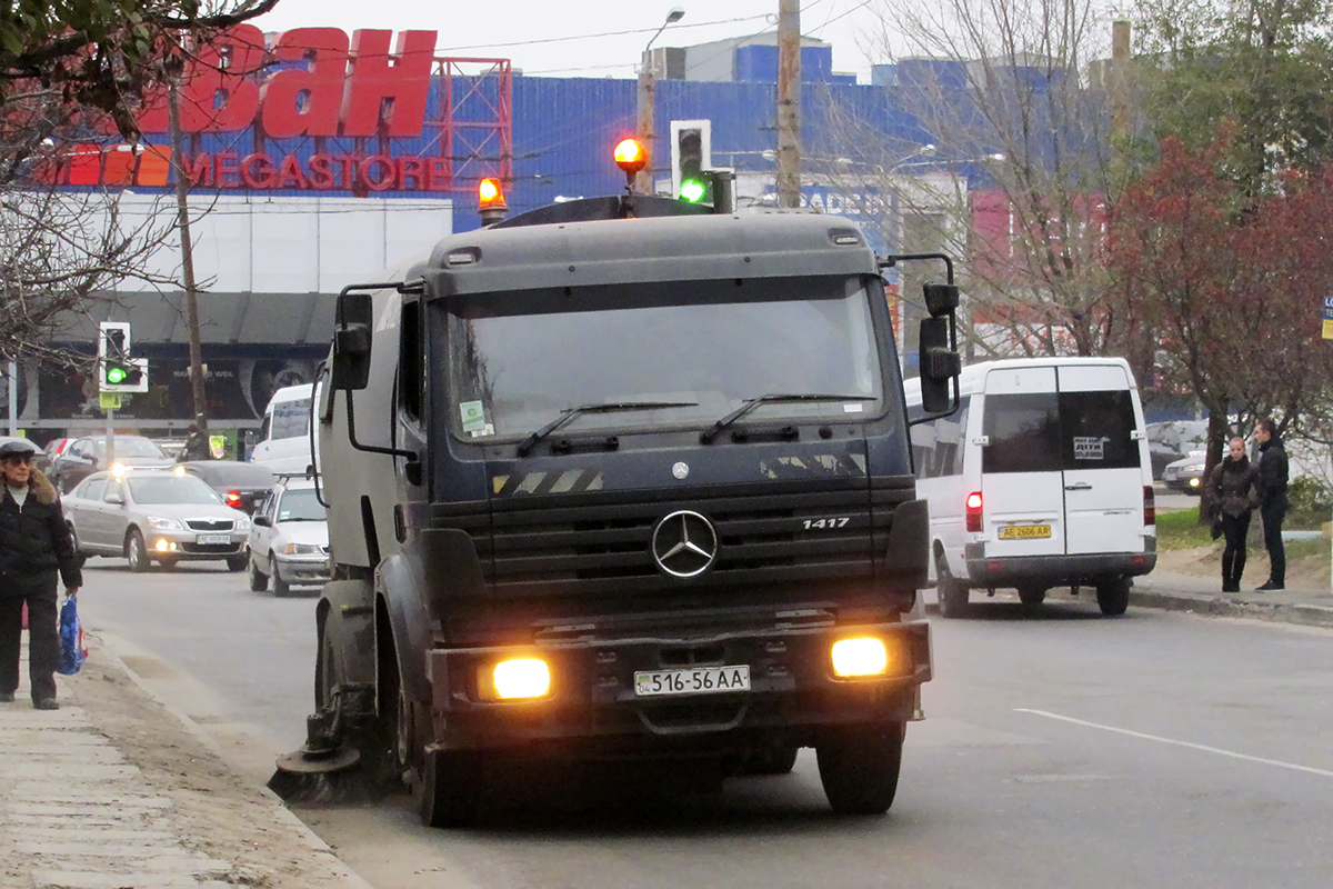Днепропетровская область, № 516-56 АА — Mercedes-Benz MK 1417