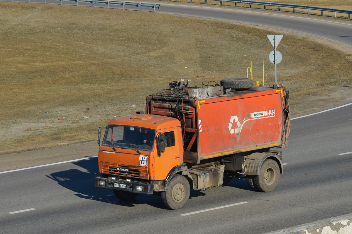 Алтайский край, № Р 198 ЕЕ 54 — КамАЗ-43253-A3(96)